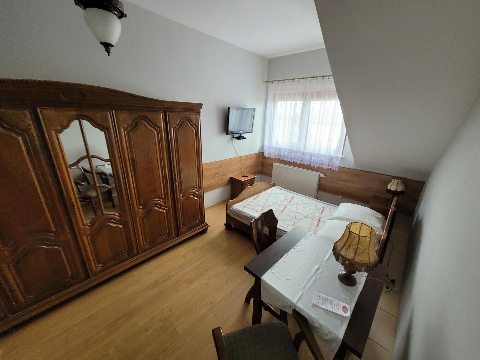 Zlota Roza Hotel Sedziszow Bagian luar foto